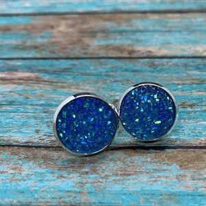 Sparkly blue stud druzy earrings 12mm